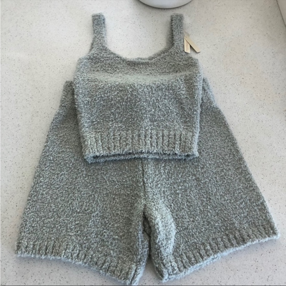 Skims cozy set